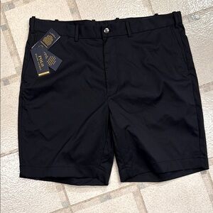 Ralph Lauren black Flat Front Shorts Performance Style
Size38